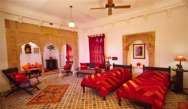 Deogarh Mahal Hotel Devgarh  Room photo
