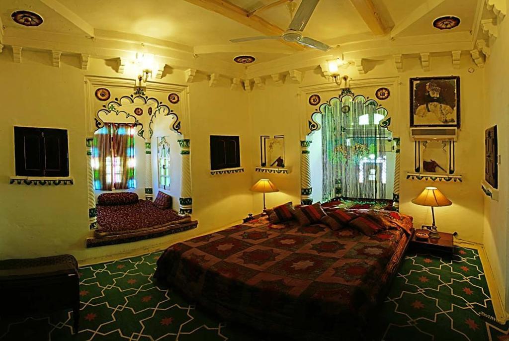 Deogarh Mahal Hotel Devgarh  Room photo